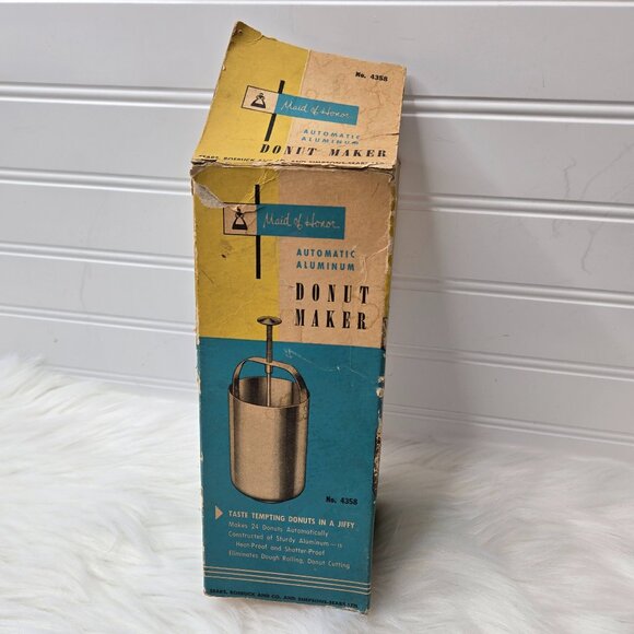 Vintage Donut Maker Maid of Honor Sears, Roebuck and Co Automatic Aluminum - Picture 7 of 8